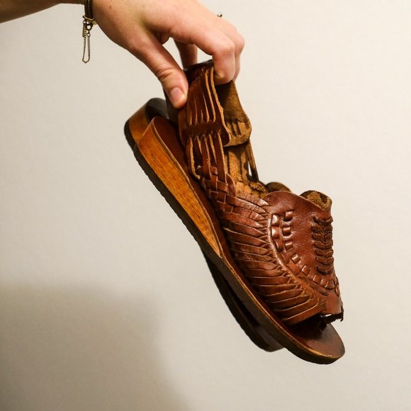 Minimalist Vintage Huarache Leather Woven Shoes - Picture 3 of 5